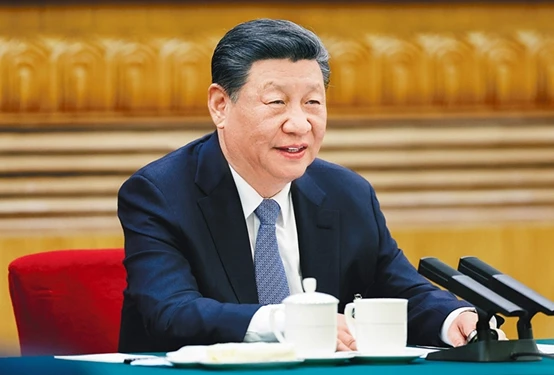 习近平：因地制宜发展新质生产力